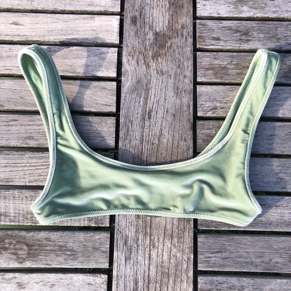 Triangl Velvet Bikini Size XXSmall⚡️SOLD - Picture 2 of 8